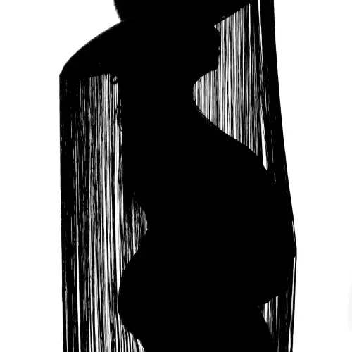 Oversized-Hat With Tassels